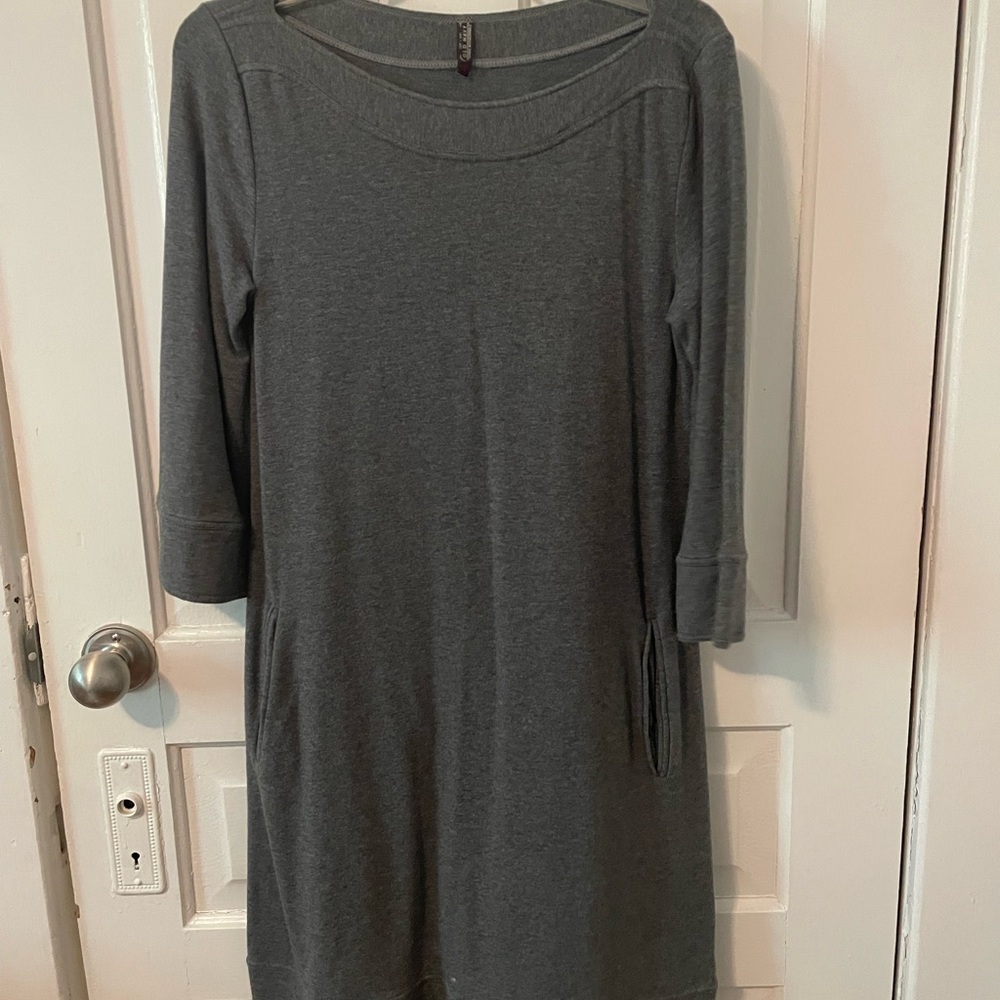 Old Navy Charcoal Long Sleeve Dress